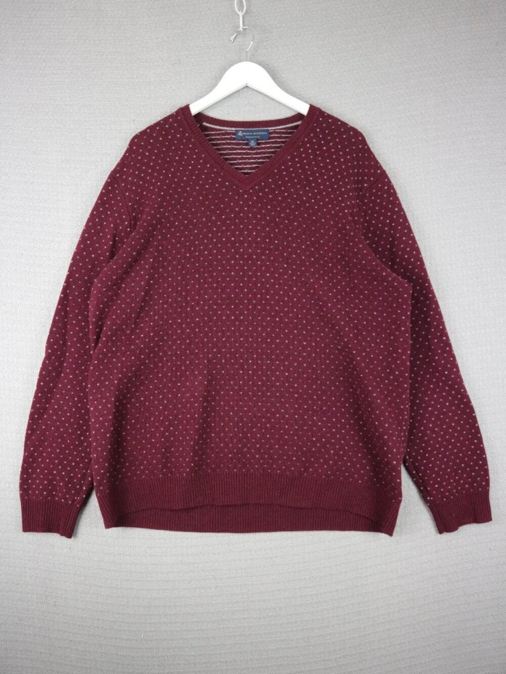 Brooks brothers Merino Wool Italian Yarn Mens XL Dotted Sweater Burgundy